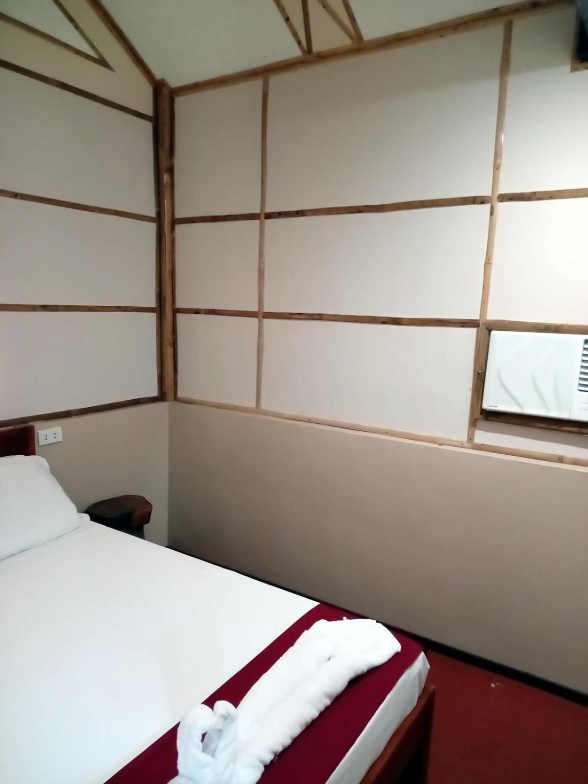 Auberge de jeunesse Banamboo à Badian Extérieur photo